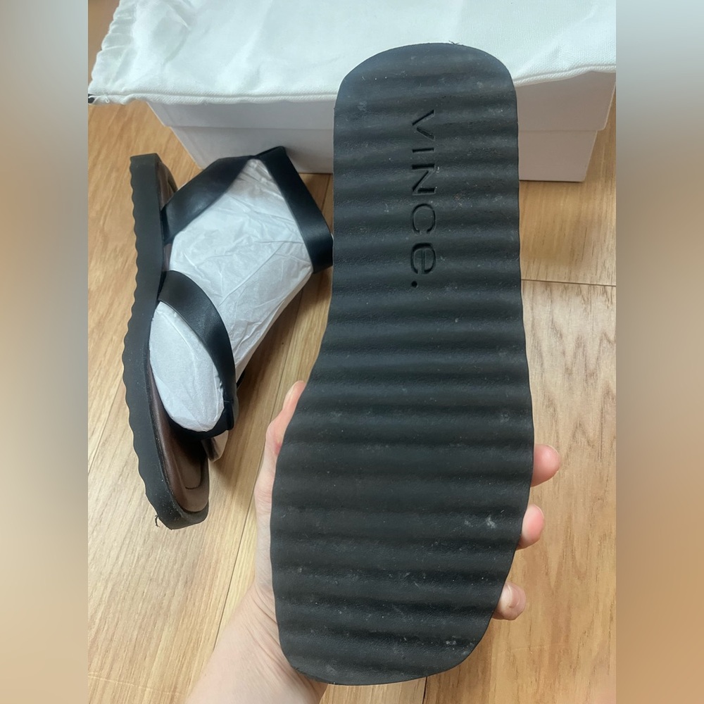 VINCE. Samuela Leather Sandals - Picture 10 of 10